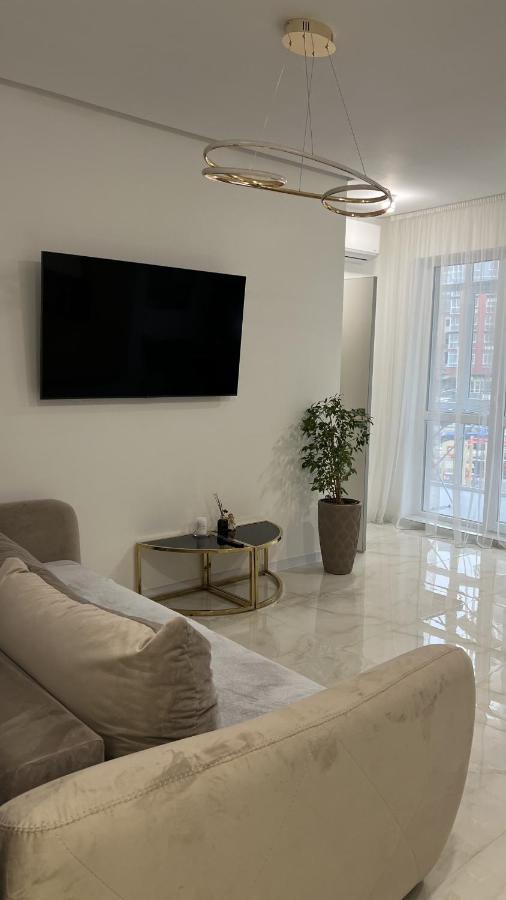 Жк Great Britain Apartment Лвив Екстериор снимка