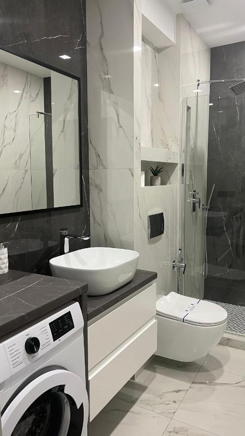 Жк Great Britain Apartment Лвив Екстериор снимка