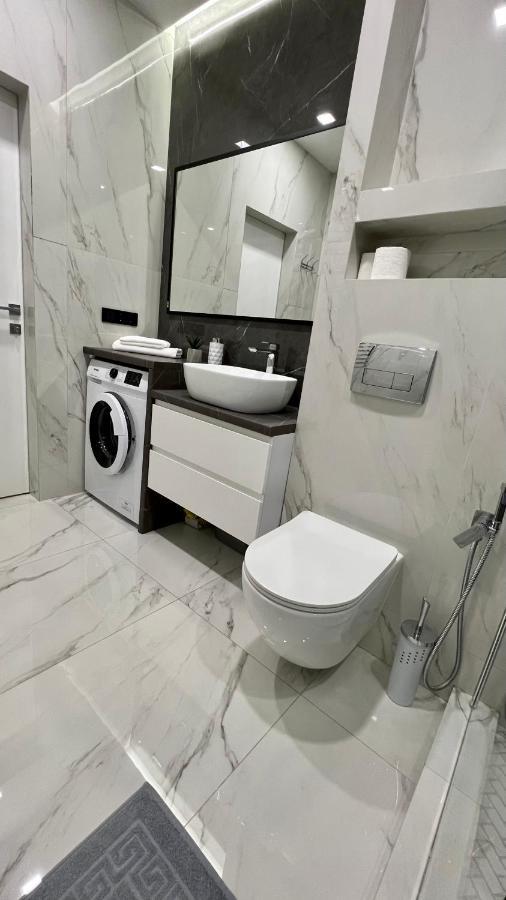 Жк Great Britain Apartment Лвив Екстериор снимка